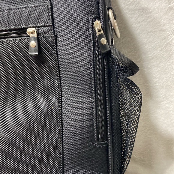 Dell Black Laptop Bag - Picture 14 of 16